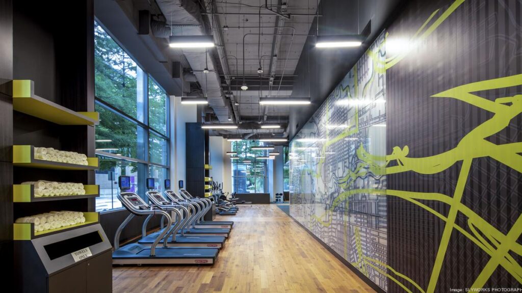 5-houston-center-gym-courtesy-transwestern_1200xx6000-3375-0-1213